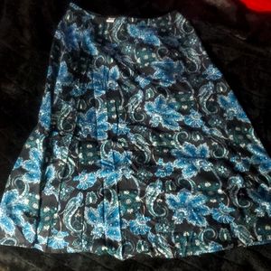 CROFT AND BARROW SKIRT